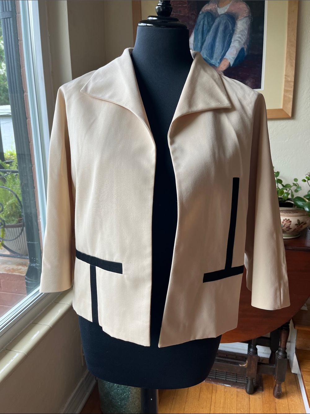 Louis Féraud vintage wool jacket/wrap, 10